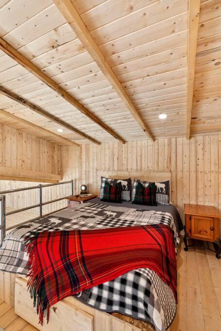 Cozy Cabin For Intimate Wilderness Escape Bathurst Exterior foto